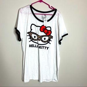 NEW NWT TORRID HELLO KITTY TEE T-SHIRT! 2x 18 20